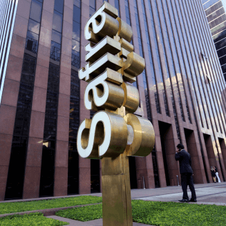 Foto da fachada da matriz do Banco Safra em São Paulo